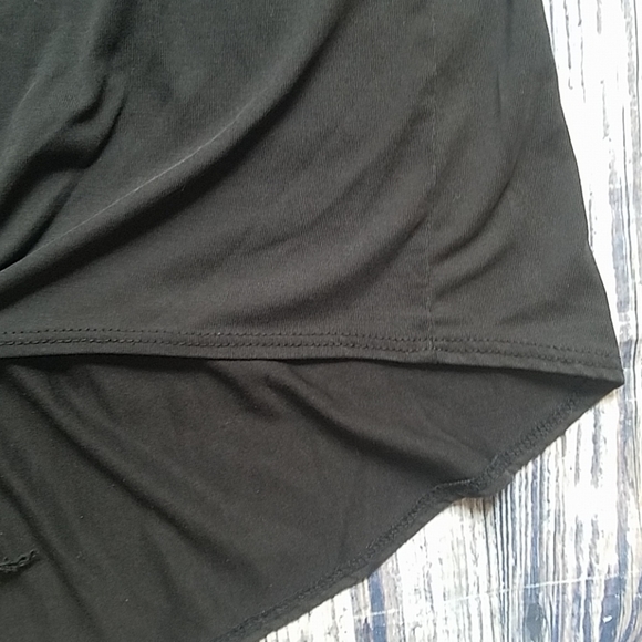 THE MOON Black Top - Picture 5 of 8